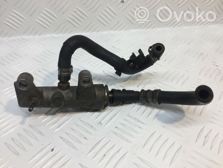 Opel Astra H Régulateur de pression de carburant FGP55203803