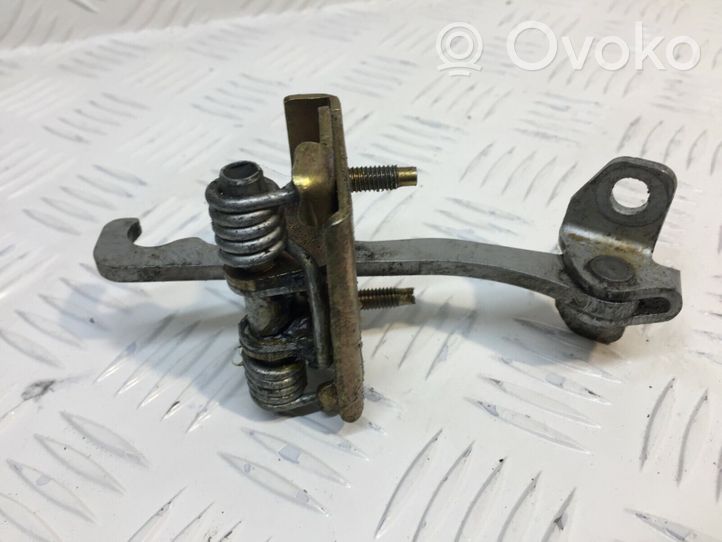 Peugeot 406 Türfangband Türfeststeller Türstopper vorne 