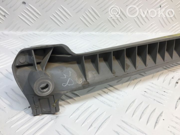 Mitsubishi Pajero Altra parte interiore MR270528