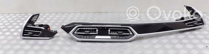 BMW X6 G06 Otros repuestos del interior 9399469