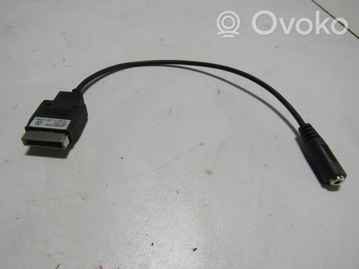 Mercedes-Benz GLE (W166 - C292) Presa connettore iPod A0028272204