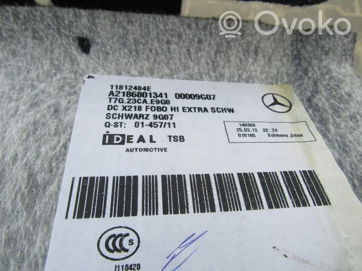 Mercedes-Benz CLS C218 X218 Wykładzina podłogowa tylna A21868013412