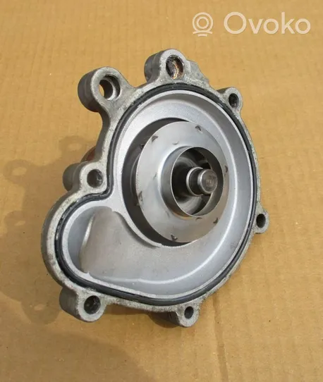 Mercedes-Benz C W204 Pompe de circulation d'eau A2712010401