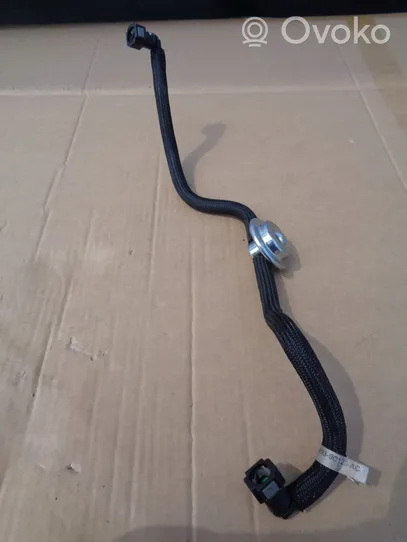 Jaguar XJ X351 Fuel line/pipe/hose AW939C123AC