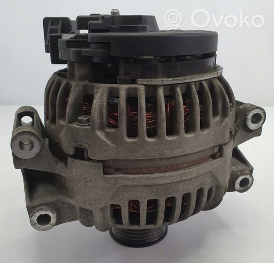 Mercedes-Benz SLK R171 Generatore/alternatore A2721540002