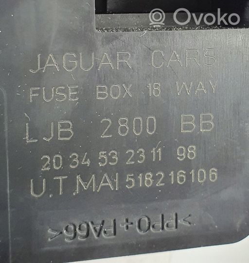 Jaguar XK8 - XKR Fuse module LJB2800BB