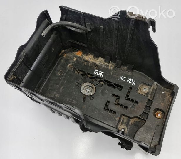 Volvo XC70 Battery box tray 31201029