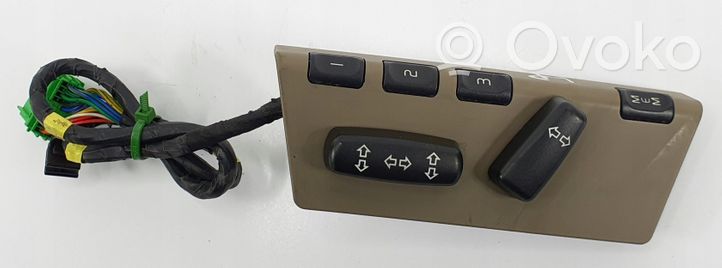 Volvo XC90 Seat control switch 39899885