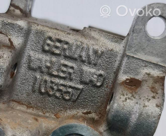 Chrysler Sebring (JS) EGR valve 103557