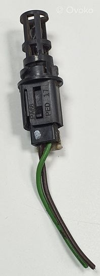 Chevrolet Tahoe Outside/exterior temperature sensor 