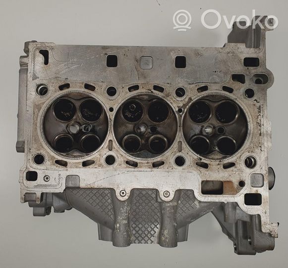 Ford Focus Engine head PBCM5G-6090