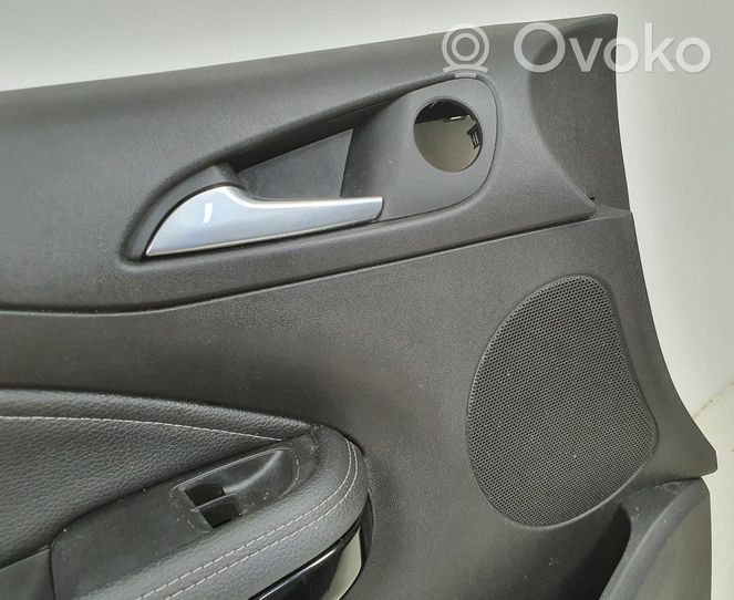 Opel Adam Apmušimas priekinių durų (obšifke) 3004445001