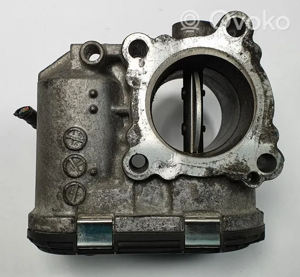 Renault Koleos I Throttle valve 8200330810