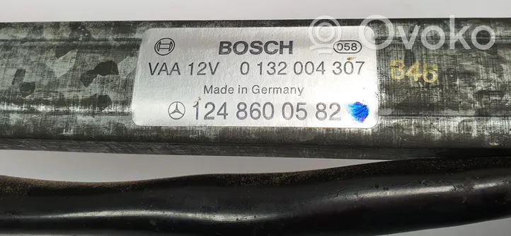Mercedes-Benz E W124 Szyna regulacji pasa bezpieczeństwa 1248600582