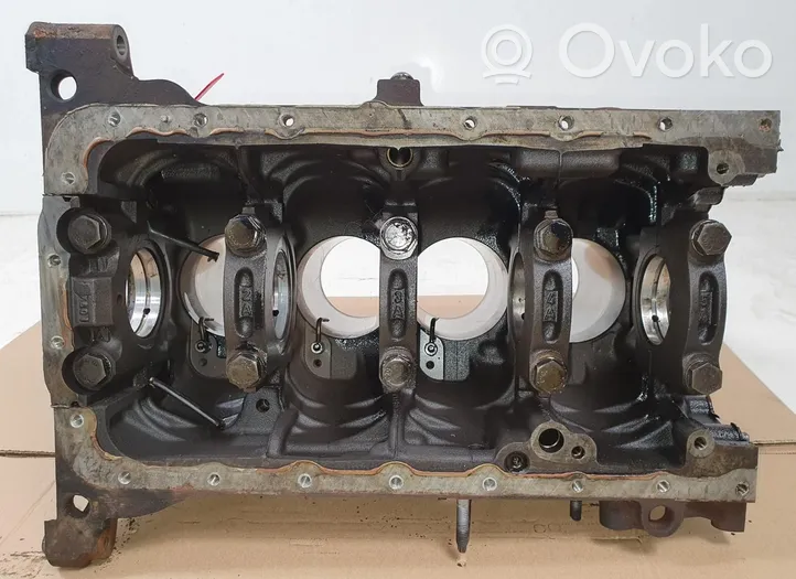 Volvo V50 Engine block D4204T