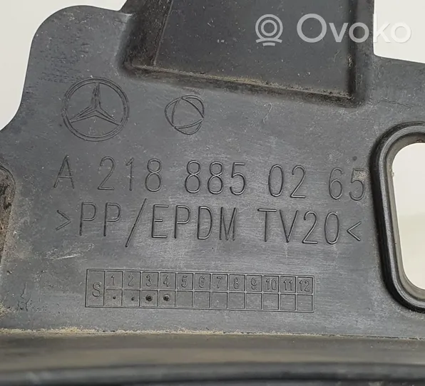 Mercedes-Benz CLS C218 AMG Support de montage de pare-chocs avant A2188850265