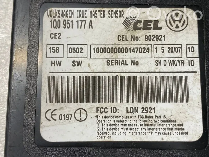Volkswagen Eos Hälytyksen ohjainlaite/moduuli 