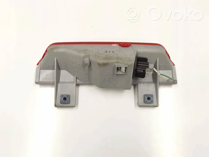 Toyota RAV 4 (XA20) Luce d’arresto centrale/supplementare 