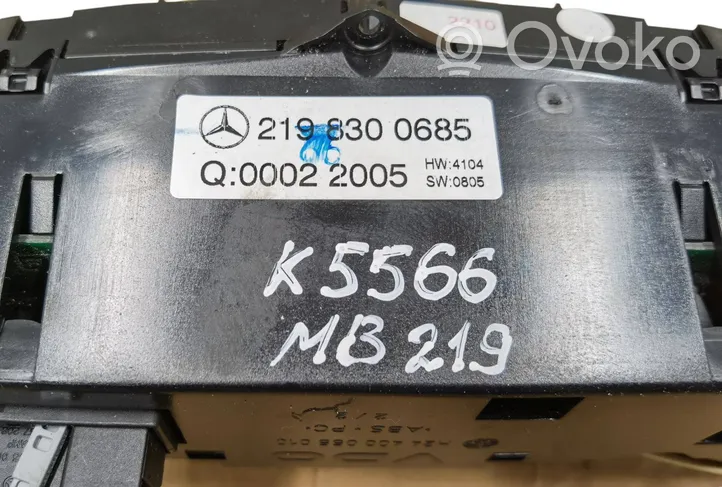 Mercedes-Benz CLS C219 Ilmastoinnin ohjainlaite 