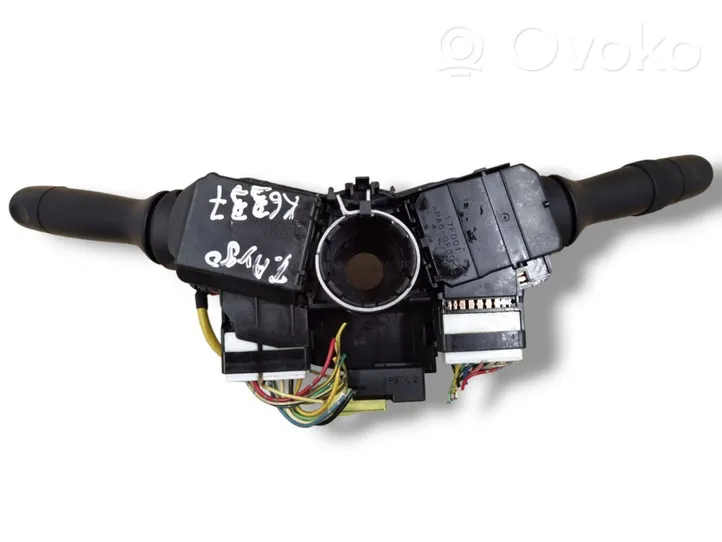 Toyota Aygo AB10 Leva/interruttore dell’indicatore di direzione e tergicristallo 84652-0H010