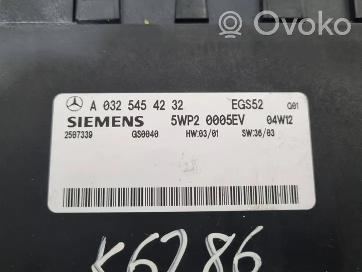 Mercedes-Benz C W203 Module de contrôle de boîte de vitesses ECU 