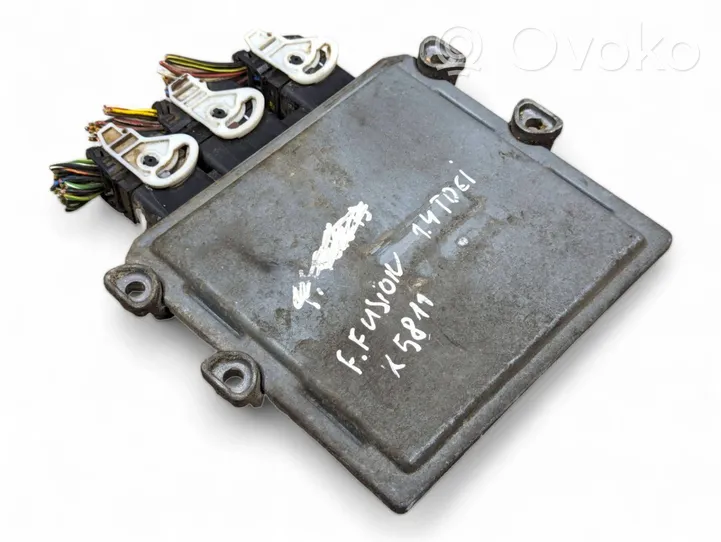 Ford Fusion Sterownik / Moduł ECU 5WS40633A