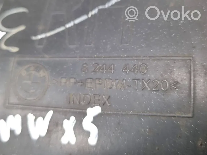BMW X5 E53 Kablio dangtelis (bamperyje) 