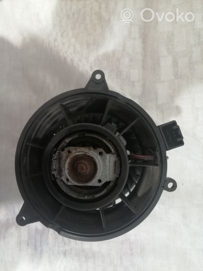 Ford Fusion Heater fan/blower 1736005401