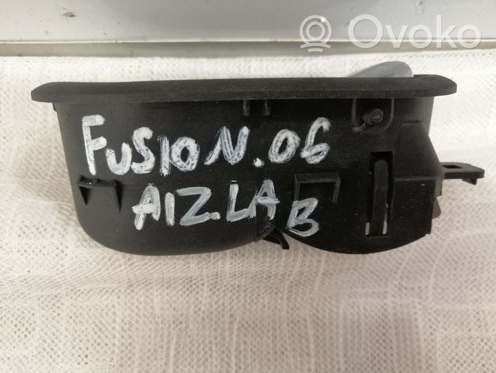 Ford Fusion Poignée inférieure de porte avant 2S61A22600AGW