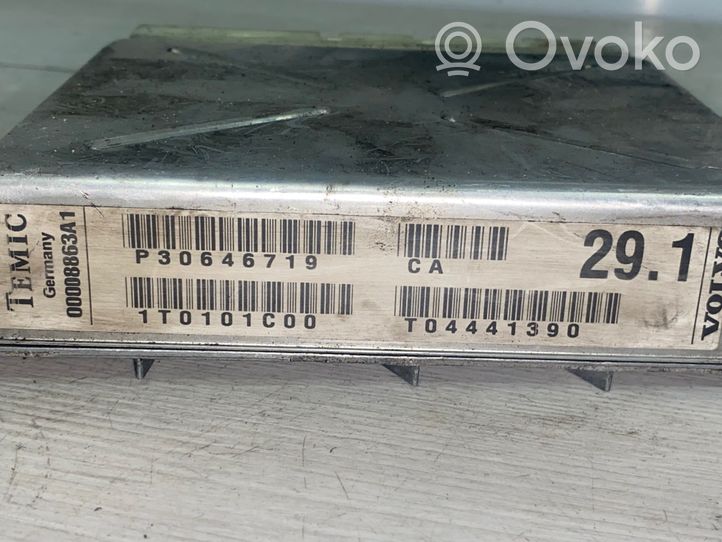 Volvo S70  V70  V70 XC Module de contrôle de boîte de vitesses ECU 1T0101C00