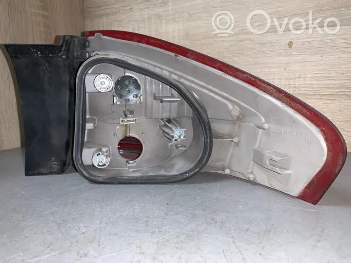 Ford Mondeo MK IV Rear/tail lights 1S7113405A