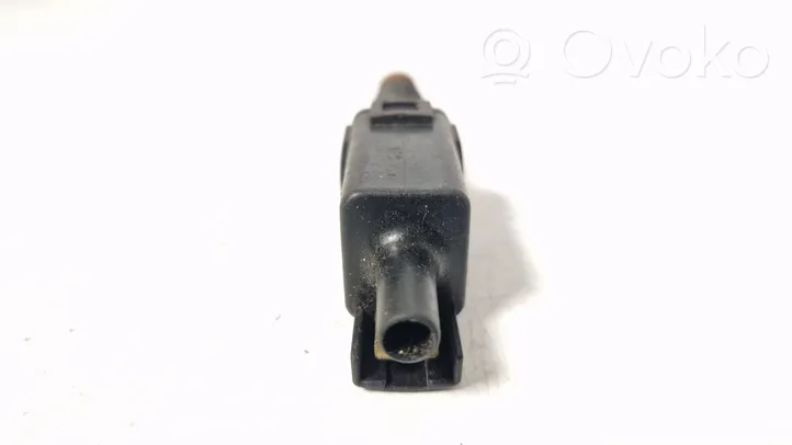 Audi A4 S4 B5 8D Sensore del pedale della frizione 811907343b