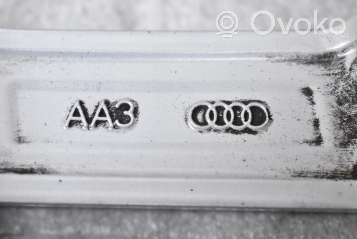 Audi A4 S4 B9 8W R17-alumiinivanne 