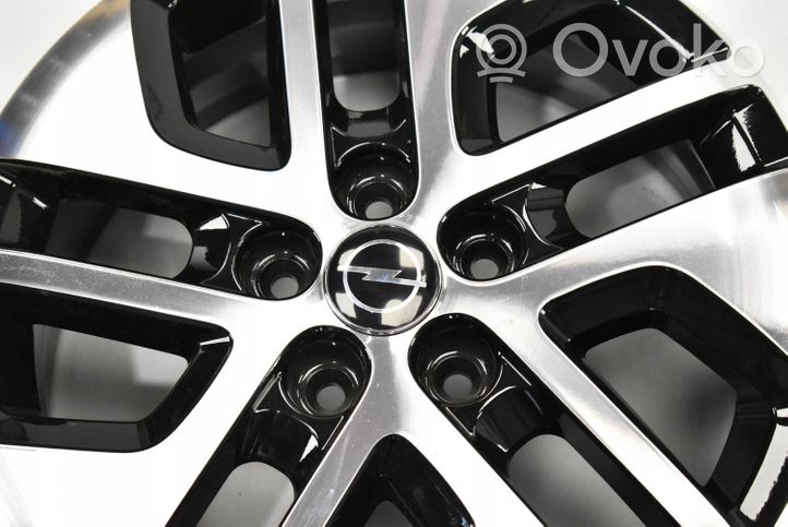 Opel Vivaro R17 alloy rim 