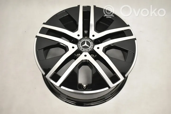 Mercedes-Benz GLA H247 R18 alloy rim 