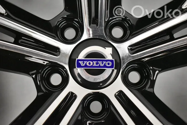 Volvo V90 Cross Country Jante alliage R19 