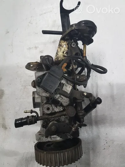 Volvo 260 Fuel injection high pressure pump R8448B260A