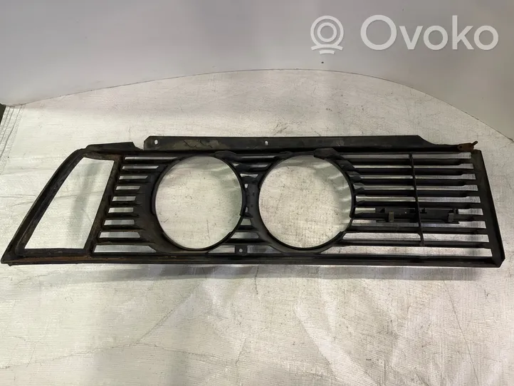 BMW 3 E21 Atrapa chłodnicy / Grill 1834989