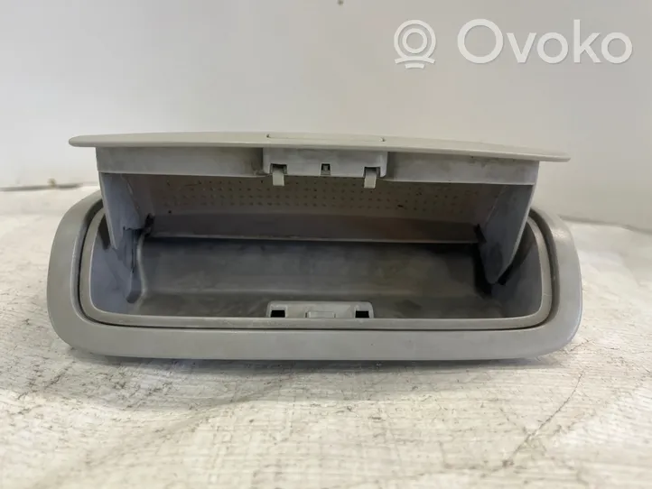 Volkswagen Golf Plus Garniture de console d'éclairage de ciel de toit 1K0867489