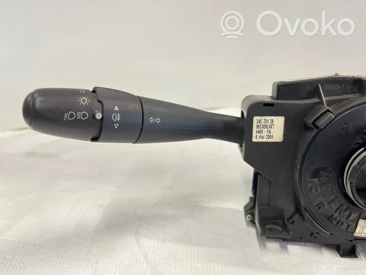 Citroen Berlingo Leva/interruttore dell’indicatore di direzione e tergicristallo 96530924XT