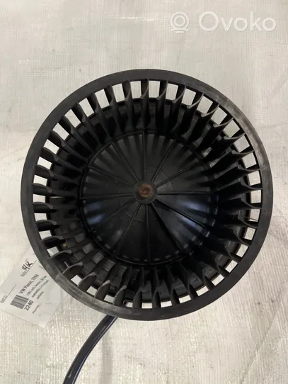 Volkswagen PASSAT B4 Ventola riscaldamento/ventilatore abitacolo 357819021