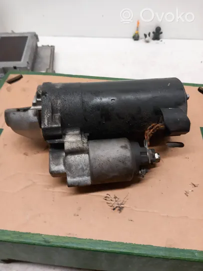 Mercedes-Benz E W212 Starter motor A6519062500