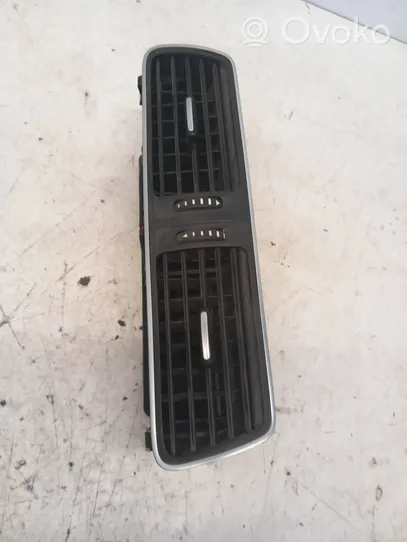 Volkswagen PASSAT B7 Griglia di ventilazione centrale cruscotto S0911438