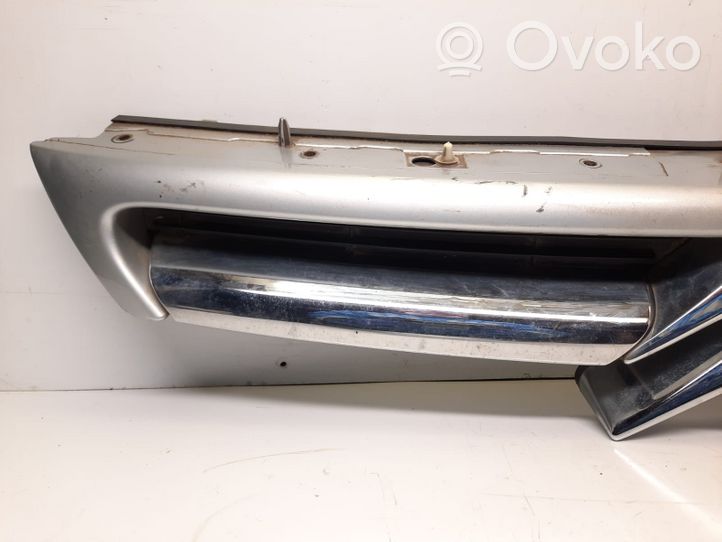 Citroen C8 Oberes Gitter vorne 1484199477