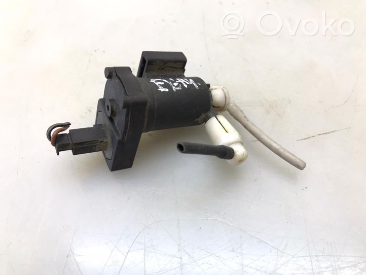 Mercedes-Benz C W203 Włącznik elektromagnetyczny rozrusznika / Solenoid A2038000176