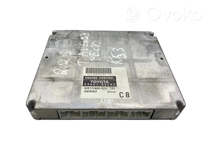 Toyota Avensis T250 Kit calculateur ECU et verrouillage 8966105C80