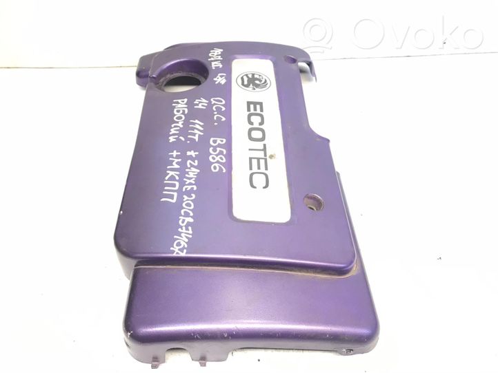 Opel Corsa C Variklio dangtis (apdaila) 55353144