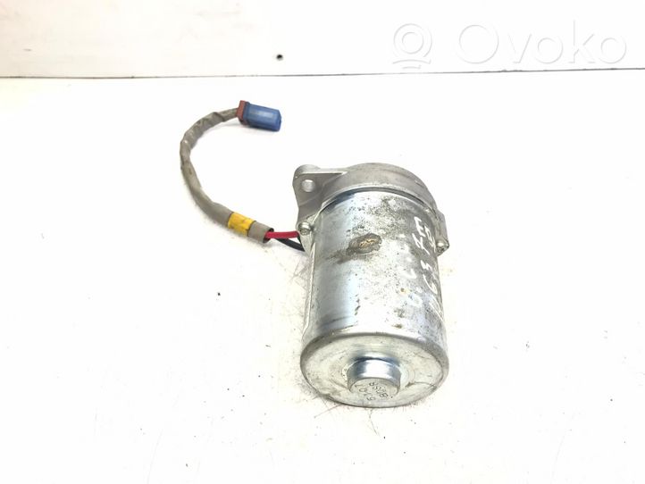 Opel Corsa C Pompe de direction assistée électrique 13205207