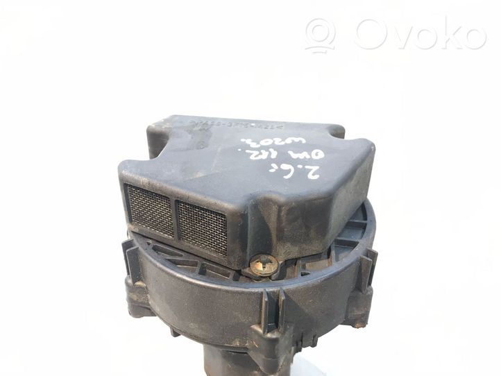 Mercedes-Benz C W203 Pompe à air secondaire A0001403705