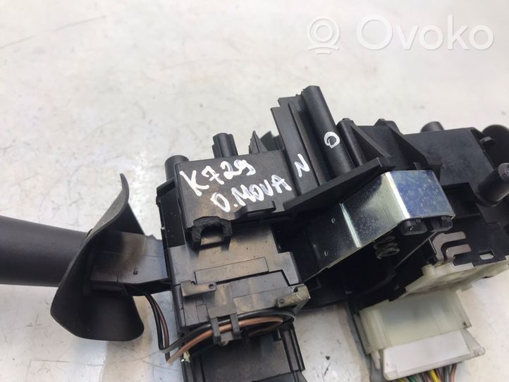 Opel Movano A Leva/interruttore dell’indicatore di direzione e tergicristallo 54034997A